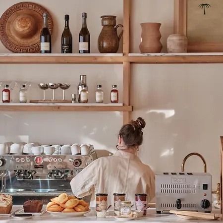 Elysee Montmartre Paris