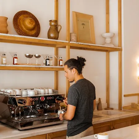 Hotel Elysee Montmartre