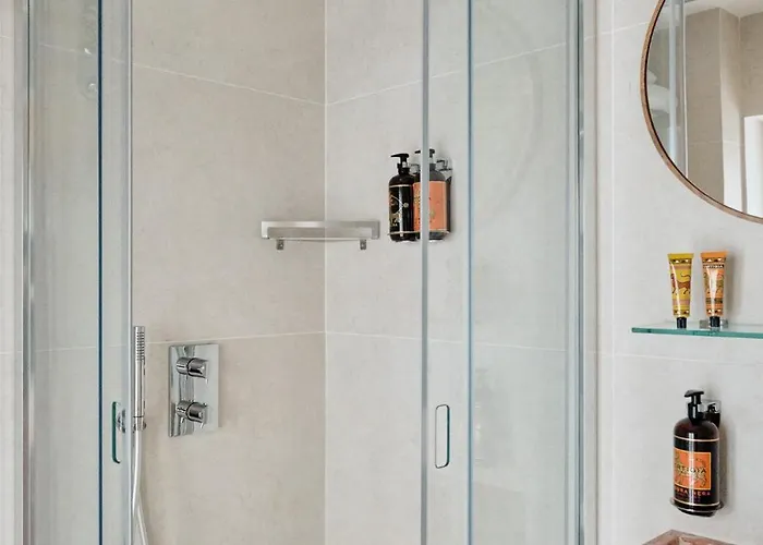 Elysee Montmartre Paris