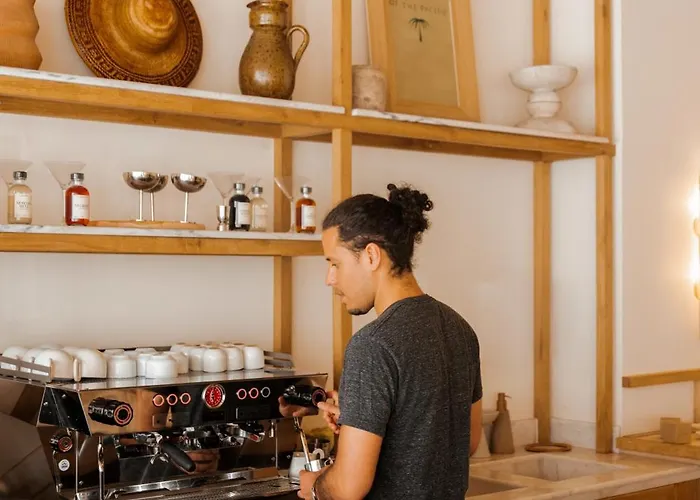 Hotel Elysee Montmartre